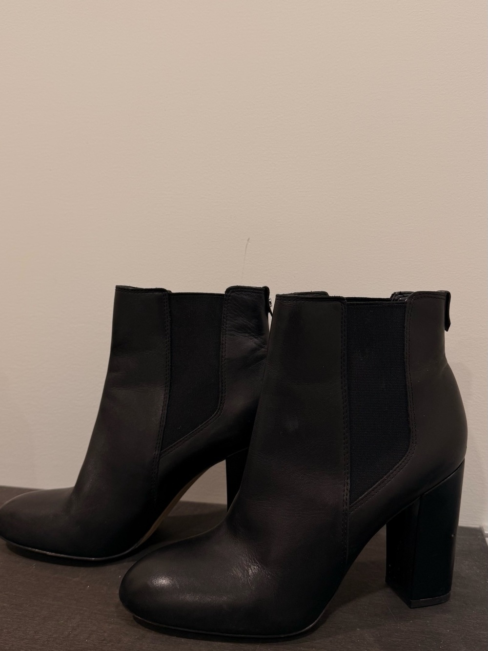 Sam Edelman Black Leather Chelsea-Style Ankle Boots